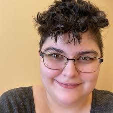 Hannah Strait's Instagram, Twitter & Facebook