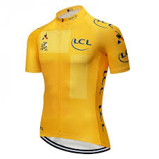 Il prend le maillot jaune et le maillot à pois, en plus du maillot blanc du meilleur jeune. Maillot Jaune Tour De France 2018 Lcl Tenuevelo Com