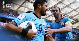 A seleção uruguaia de futebol representa o uruguai nas competições de futebol da conmebol e fifa. Luis Suarez E Homenageado Por Marca Alcancada Com A Selecao Uruguaia Confira