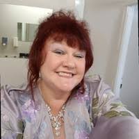 20+ "Julia Irving" profiles