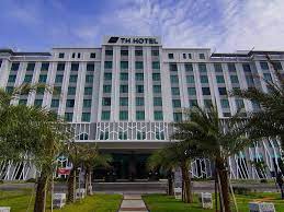 It has its own airport, the sultan abdul halim airport, which handles flights to kuala lumpur and medan in sumatra. Hotel Tabung Haji Alor Setar Pilihan Staycation Raya 2019 Cahaya Hayati