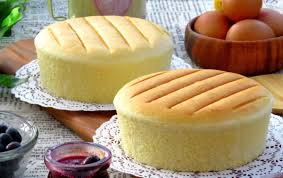 Jika nak pastikan kek sudah masak atau belum, cucuk menggunakan lidin. Resipi Japanese Cotton Cheese Cake Lelaki Ini Dikongsi Ribuan Wanita Mesti Sedap Tu