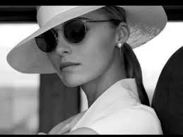 Filatov Karas Vs виктор цой остаться с тобой Tallulah By Jamiroquai Youtube In 2020 Tallulah Pretty Woman Lady
