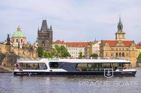 Einstündige Schifffahrt auf der Moldau | Prague-Boats.cz