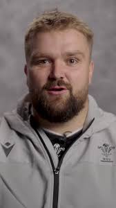 🤝 Dod i'nabod : Tomas Francis Meet Ospreys prop Tomas Francis as he chats  to us about his start in rugby and his influences. 🏴󠁧󠁢󠁷󠁬󠁳󠁿  #WelshRugby