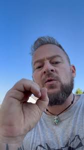 Firing back at all of you idiots pretending to be concrete experts…….. Iv  been a business owner 22 years here not a helper or union worker ……. Huge  difference there ✅✅✅✅. The majority of you