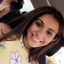 Ashley Parra (@AshleyKParra)