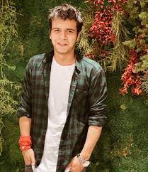 Henüz 24 yaşında olan güloğlu, lens kanserine yakalandı. Cok Guzel Hareketler Bunlar Oyuncusu Arif Guloglu Kansere Yakalandi Son Dakika Magazin Haberleri Fiskos Haberleri