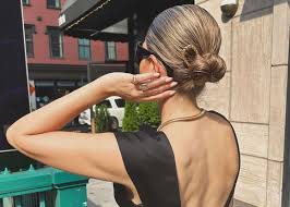 How to Use French Hair Pins for Effortless Updos
