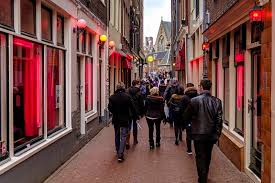 A Guide To Amsterdam S Red Light District Lonely Planet