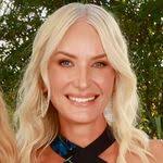 Alma Sloan's Instagram, Twitter & Facebook