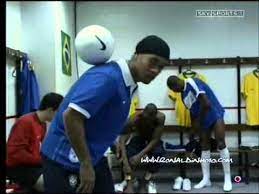 A glorious throwback to 2006, when nike inspired the world to play beautifully through its iconic ad campaign, which itself arrived under the banner of joga tv. Joga Bonito Ronaldinho Roberto Carlos Ronaldo Adriano Nike Commercial Brazil Youtube