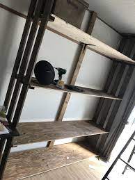 自分の部屋に丁度良い大きさの収納がなかった為diyにて作成 天井まである収納が欲しくて頑張りました 天井までの高さ約230cm 幅約190cm 両サイドの柱はパレットを 棚板は90 190cmのコンパネを使用 ステインにて塗装 パレット diy 棚 ラック 壁面