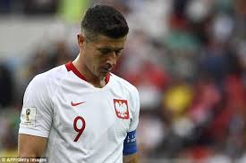 Lewandowski started his football career by playing for the local side partyzant leszno, and then he. Robert Lewandowski Slams Poland Team Mates After Senegal Defeat Daily Mail Online