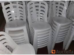 Plastic chairs are usually pretty durable and don't rust or warp over time. 8 Plastic Patio Chairs Stackable 2 Round Table Folding