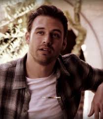 What Ep Does Eddie Crash Out