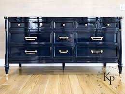And on your final coat before applying your sealer. 25 Beautiful Blue Painted Furniture Ideas Salvaged Inspirations