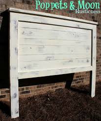 Historic White W Espresso Distressing Queen By Poppetsandmoon 200 00 Farmhouse Headboard White Wood Headboard Bedroom Headboard