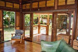 Ide Desain Rumah Bergaya Tradisional Adat Jawa Yang Makin Eksotis Cat Duco Kayu