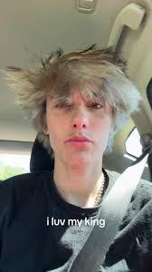 Kenyatta Lee's Instagram, Twitter & Facebook