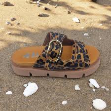 El confort y el estilo se juntan para lograr un calzado irresistible.  #mocasinpiton