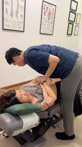Chiro Rehab Center 整骨