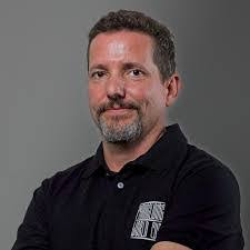 Russell Ogden's Instagram, Twitter & Facebook