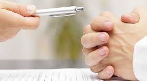 Evini satmak isteyen binlerce insanın ortak problemi evinizi satmaya karar vermeden önce emlak piyasasını incelemek işinize yarayabilir. Iste Ev Sahiplerinin Emlakciya En Cok Itiraz Ettigi Noktalar Ekonomi Www Projemlak Com Emlak Haberleri