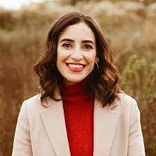 Martha Sager's Instagram, Twitter & Facebook