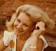 Jennifer Ashabranner's Instagram, Twitter & Facebook