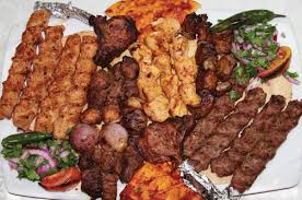 نتيجة بحث الصور عن كيلو مشاوي مشكل Halal Recipes Shawarma Food