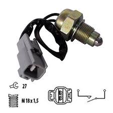 In this article, we`ll help you locate replacement switches you need for headlights, fog lights, brake lights, reverse lights, interior lights, and more. Reverse Light Switch For Toyota Yaris Ii Hatchback Xp9 1 3 Vvt I Ncp90 Scp90 From 01 2005 86 Hp Buy Cheap Online