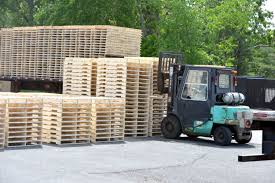 We use nails and lumber': Shipping pallets in short supply as ...