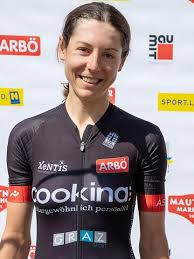 Kiesenhofer is an amateur rider with a mathematics phd, and now also has an olympic gold medal Whzlyb90uitp6m