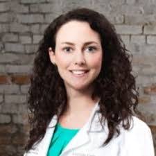 Emily Stinnett's Instagram, Twitter & Facebook