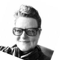 Jamie Sloan's Instagram, Twitter & Facebook