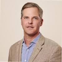 Daniel Clow's Instagram, Twitter & Facebook