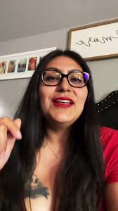 Candy Reyes (@candymetal5)