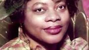 Brenda Whitfield's Instagram, Twitter & Facebook