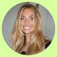 Katerina Gates's Instagram, Twitter & Facebook