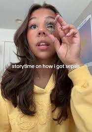 Cindy Wasik's Instagram, Twitter & Facebook