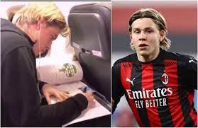 Jens petter hauge ist der bruder von runar hauge (stjördals blink il). Jens Petter Hauge La Voglia Di Imparare Prima Di Tutto