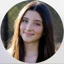 Violet Coates's Instagram, Twitter & Facebook