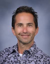 Quality signaling and demand for renewable energy technology: evidence from  a randomized field experiment