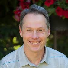 🤍 I snapped this shot of this merry band of colleagues and friends at the  SPORT MARKETING ASSOCIATION conference in Chicago in 2019