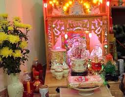Cũng vì lẽ đó ông được cho giữ chức vụ cai quản tiền bạc và của cải. Cung Tháº§n Tai Nen Cung Gi Cach Chuáº©n Bá»‹ Lá»… Cung Via Tháº§n Tai Ä'áº§y Ä'á»§