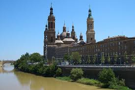 Todo lo que necesitas saber para conocerla, tanto si vives en la ciudad como si vienes a descubrirla. Zaragoza Spain Travel Guide