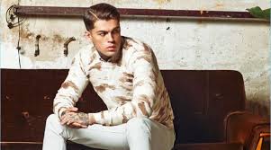 Stephen james is a british model, known for his many tattoos. Model Stephen James The Fashionisto