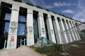 Maybe you would like to learn more about one of these? Polonia Curtea SupremÄ DenunÅ£Ä InfluenÅ£a Politicului In JustiÅ£ie Black News