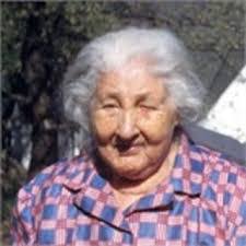 Eliza Farley's Instagram, Twitter & Facebook